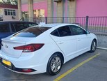 Hyundai Elantra-5