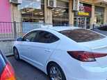 Hyundai Elantra-9