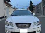 Hyundai Sonata-1