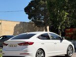 Hyundai Elantra-3