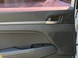 Hyundai Elantra-11