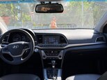Hyundai Elantra-12