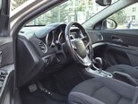 Chevrolet Cruze-11