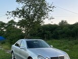 Mercedes E 220-3