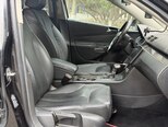 Volkswagen Passat-11