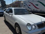 Mercedes E 240-2