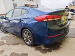 Hyundai Elantra-4