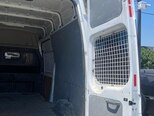 Ford Transit-13