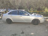 Chevrolet Lacetti-2