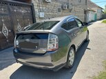 Toyota Prius-2