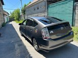 Toyota Prius-3