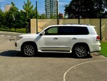 Lexus LX 570-20