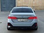 BMW i5-7
