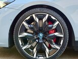 BMW i5-20