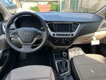 Hyundai Accent-10