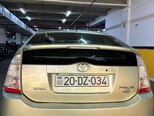Toyota Prius-4
