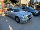 Mercedes E 240-8