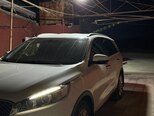 Kia Sorento-4