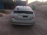 Toyota Prius-2