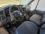 Ford Transit-5
