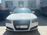 Audi A8-1