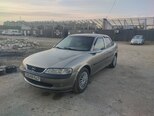 Opel Vectra-9