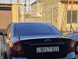 Ford Focus-2