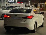 Hyundai Elantra-2