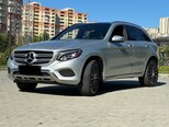 Mercedes GLC 300-1