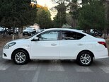 Nissan Sunny-8