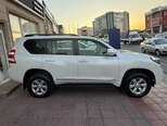 Toyota Land Cruiser Prado-7