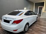 Hyundai Accent-5