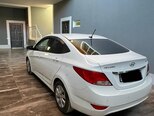 Hyundai Accent-6