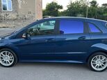 Mercedes B 180-21