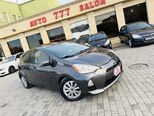 Toyota Aqua-2