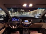 Hyundai Accent-3