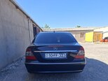 Mercedes E 300-4