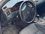 Mercedes E 240-9