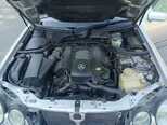 Mercedes E 240-6