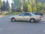 Mercedes E 240-3