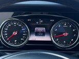 Mercedes E 300-8