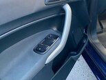 Ford Fiesta-12