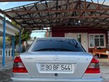 Mercedes C 220-2