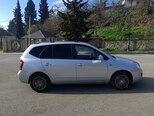 Kia Carens-4