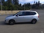 Kia Carens-3