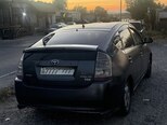 Toyota Prius-7