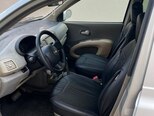 Nissan March-7