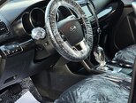 Kia Sorento-13