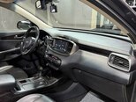 Kia Sorento-13