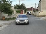 Mercedes E 270-6